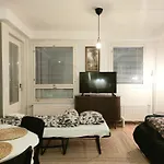 Saunallinen Kolmio Jaetkaesaaressa