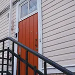 Wooden House Studio With Shared Garden