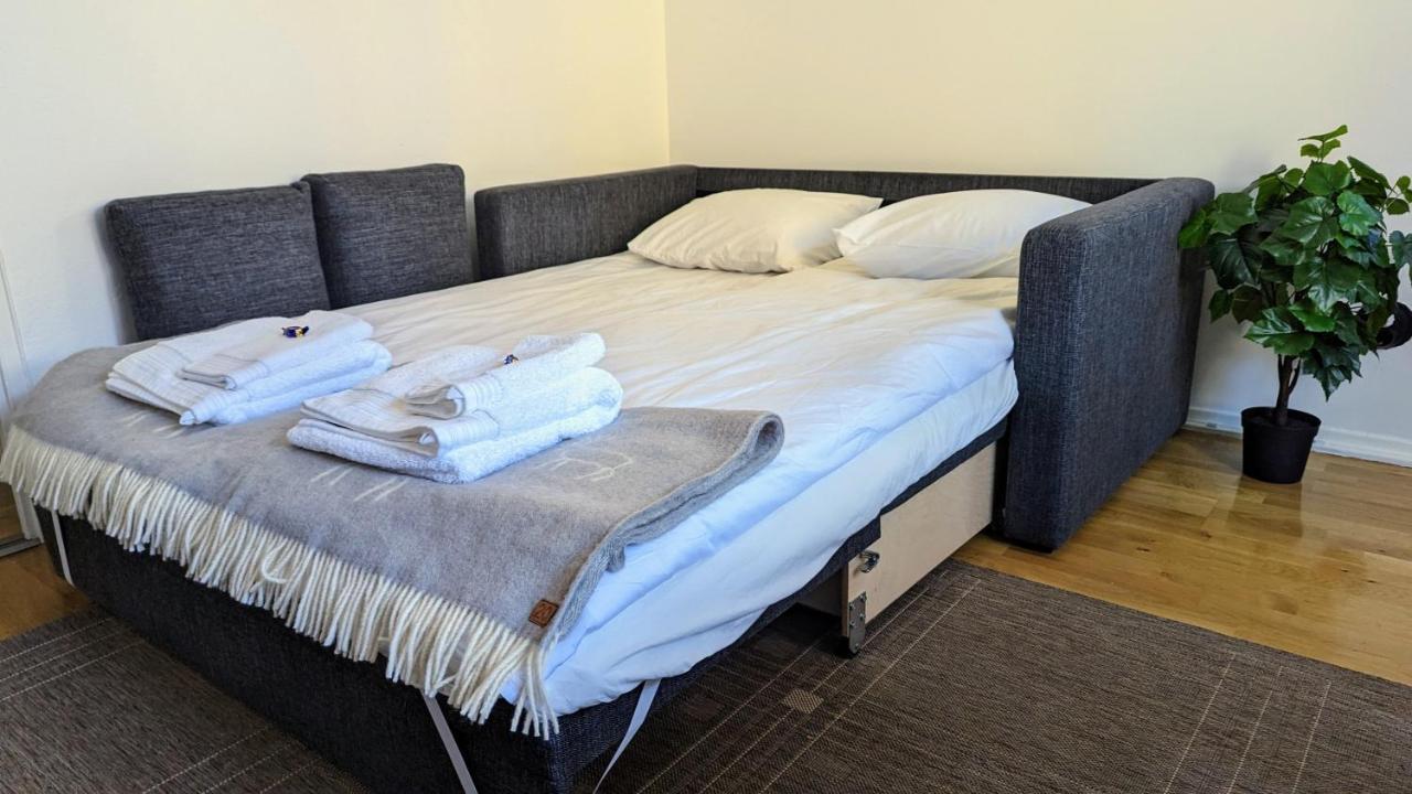 A Cosy Flat Next To Metro Helsinki