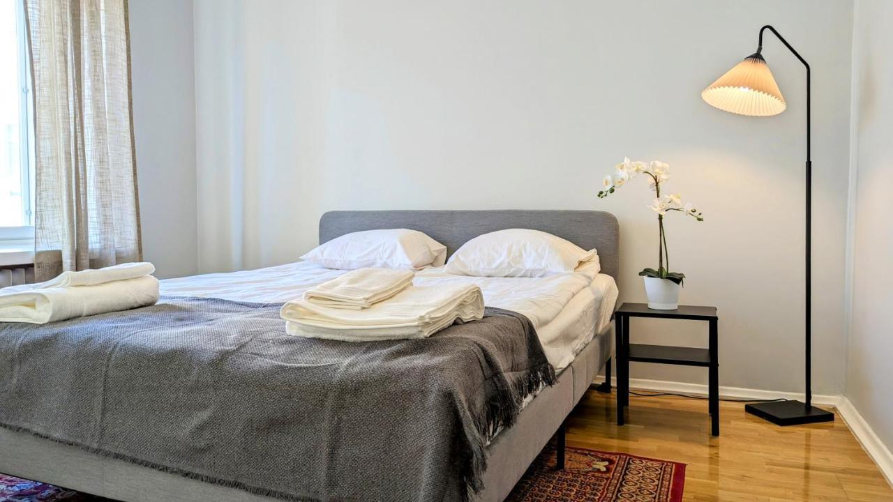 A Cosy Flat Next To Metro Huoneisto Helsinki
