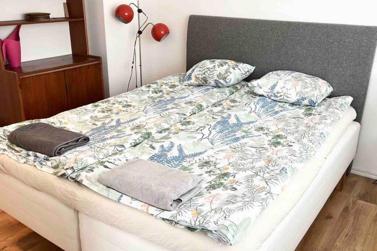 Kallio-1 - Back In Time With A Comfy - 2-room-apt * Helsinki