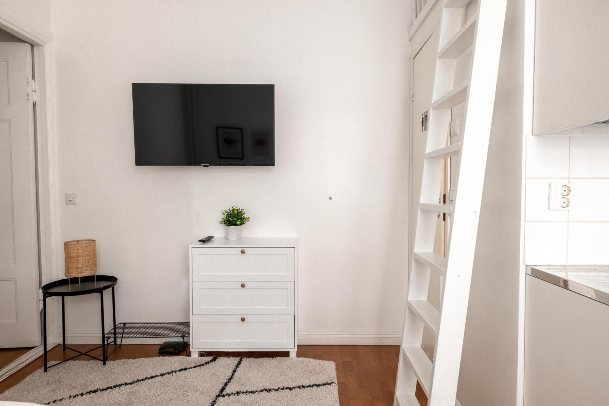 2ndhomes Cozy And Compact In Kamppi