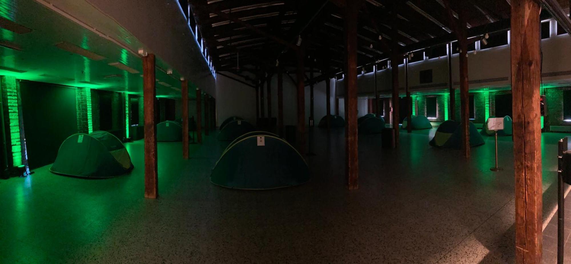 Leirintäalueet Indoor Camping