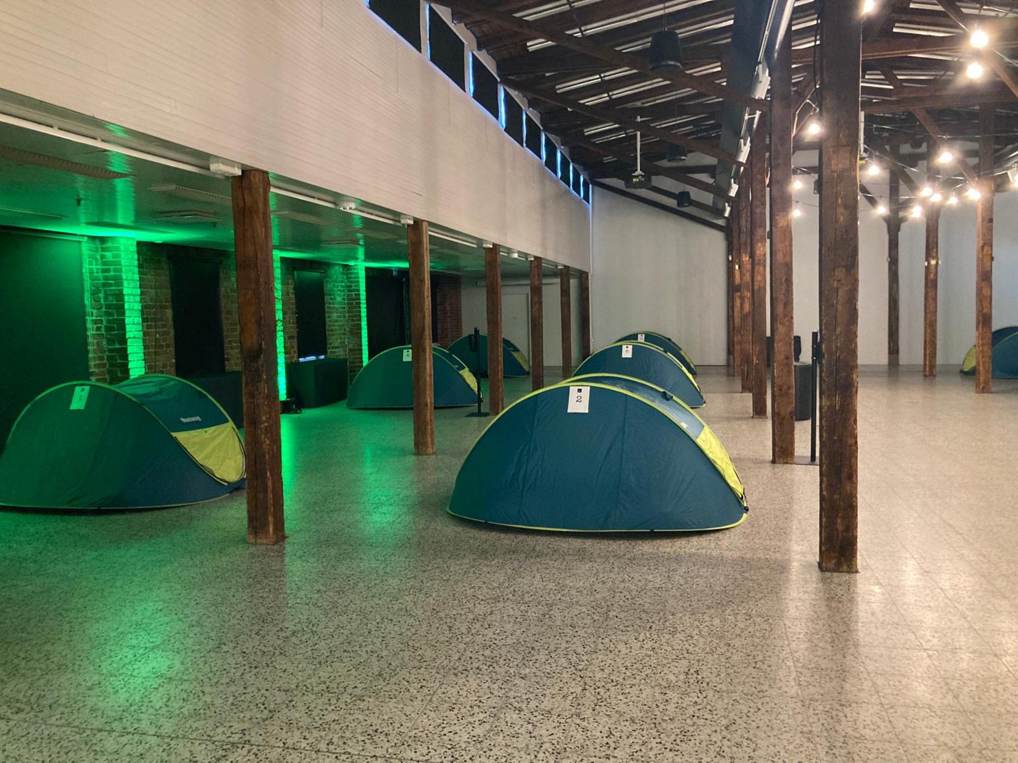 Indoor Camping Leirintäalueet *
