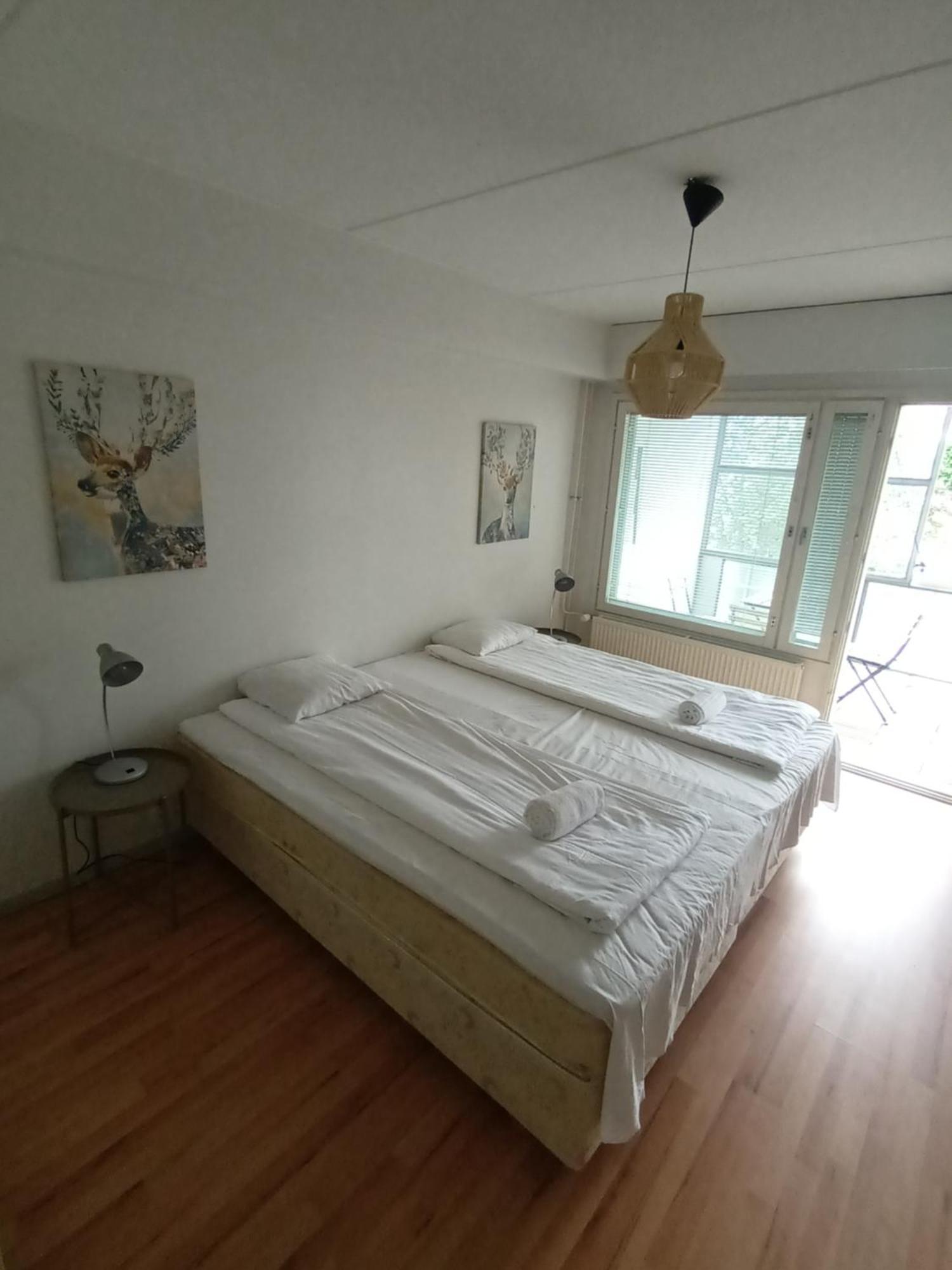 Huoneisto 2ndhomes Cozy 1br City With Sauna & Balcony Helsinki
