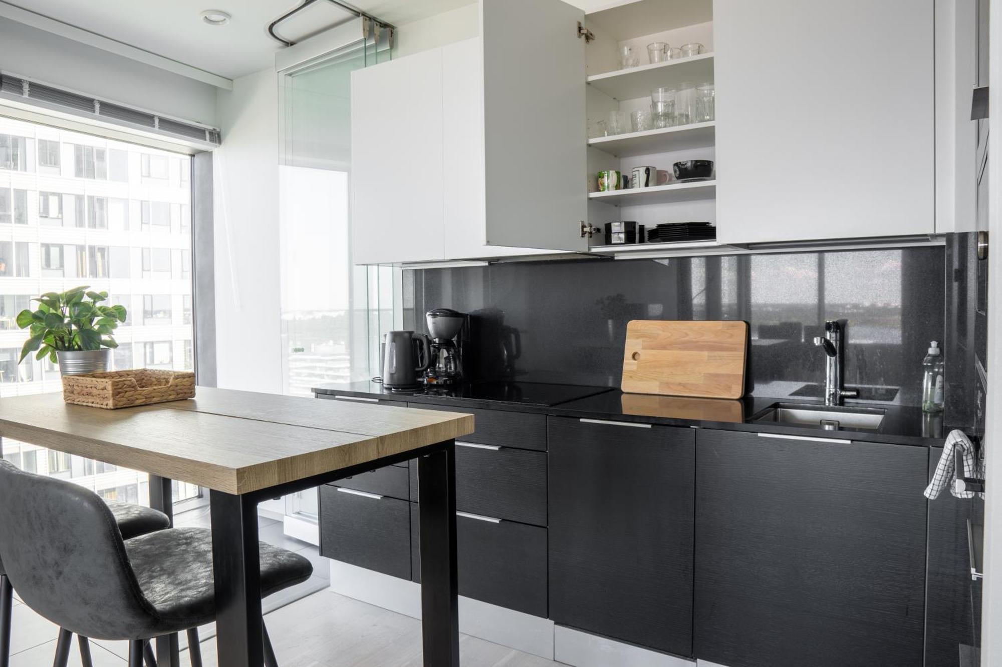 18th Floor High Point 1 Bdr With View - Free Garage Parking Helsinki