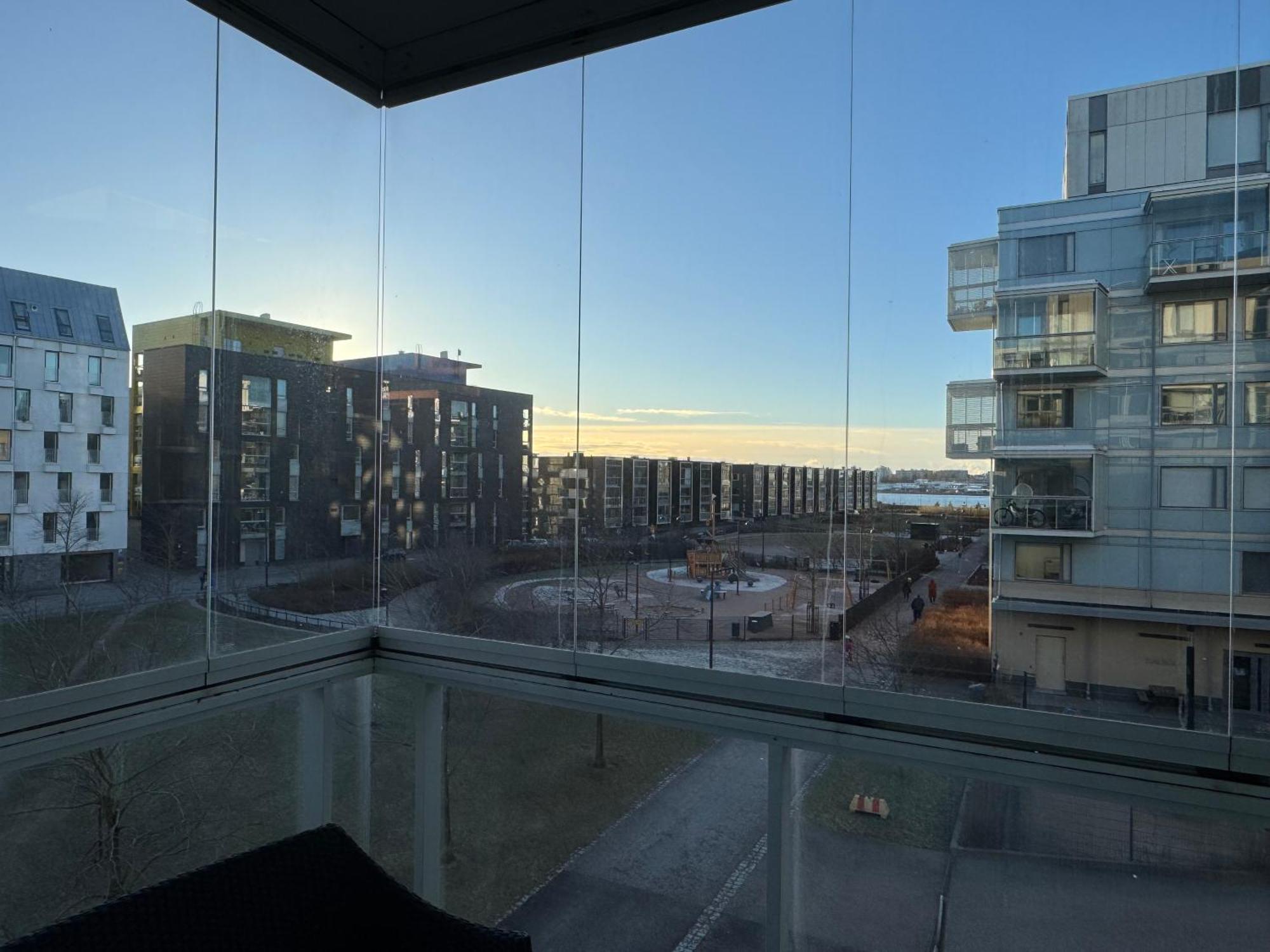 Gella Canalside With Sauna And Balcony In Address Saukonpaadenranta 4 Huoneisto