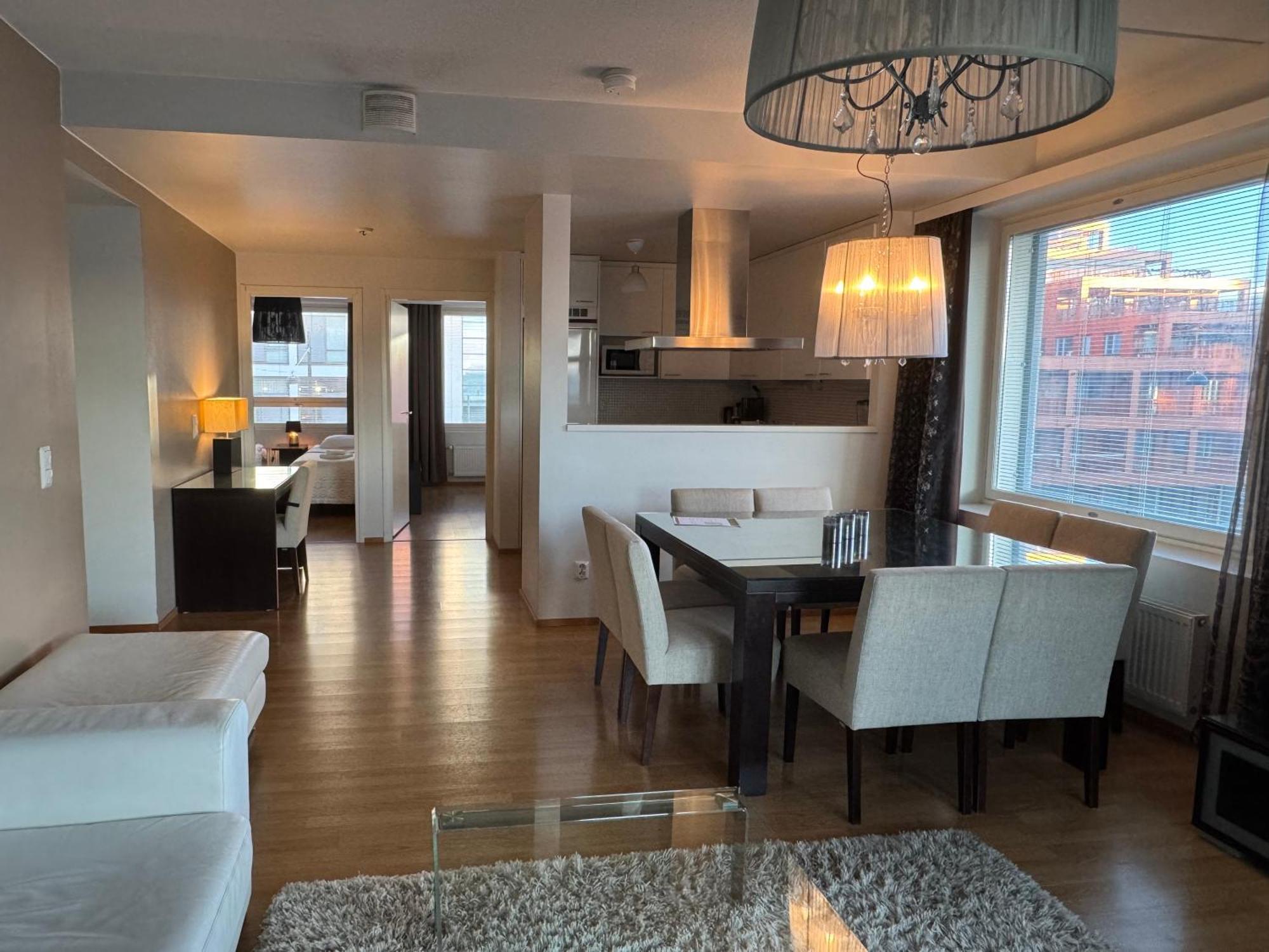 Gella Canalside With Sauna And Balcony In Address Saukonpaadenranta 4 Huoneisto Helsinki