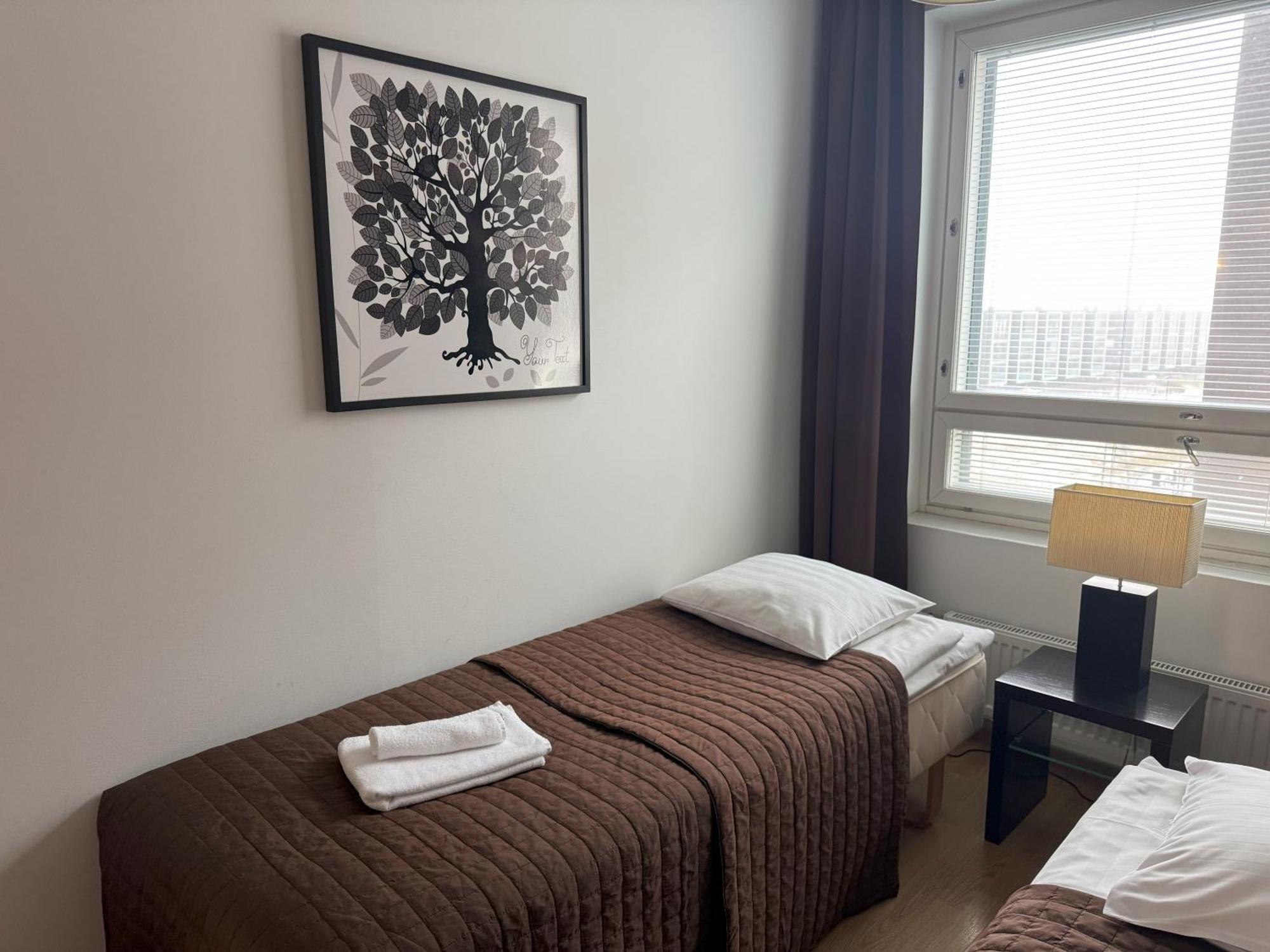 Gella Canalside With Sauna And Balcony In Address Saukonpaadenranta 4 Huoneisto Helsinki